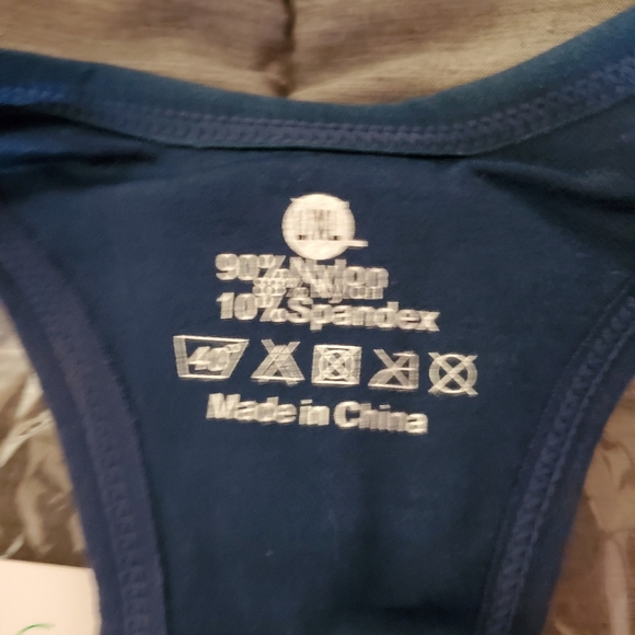 4 Sports Bras (3 New, 1 gently used) - Picture 8 of 8